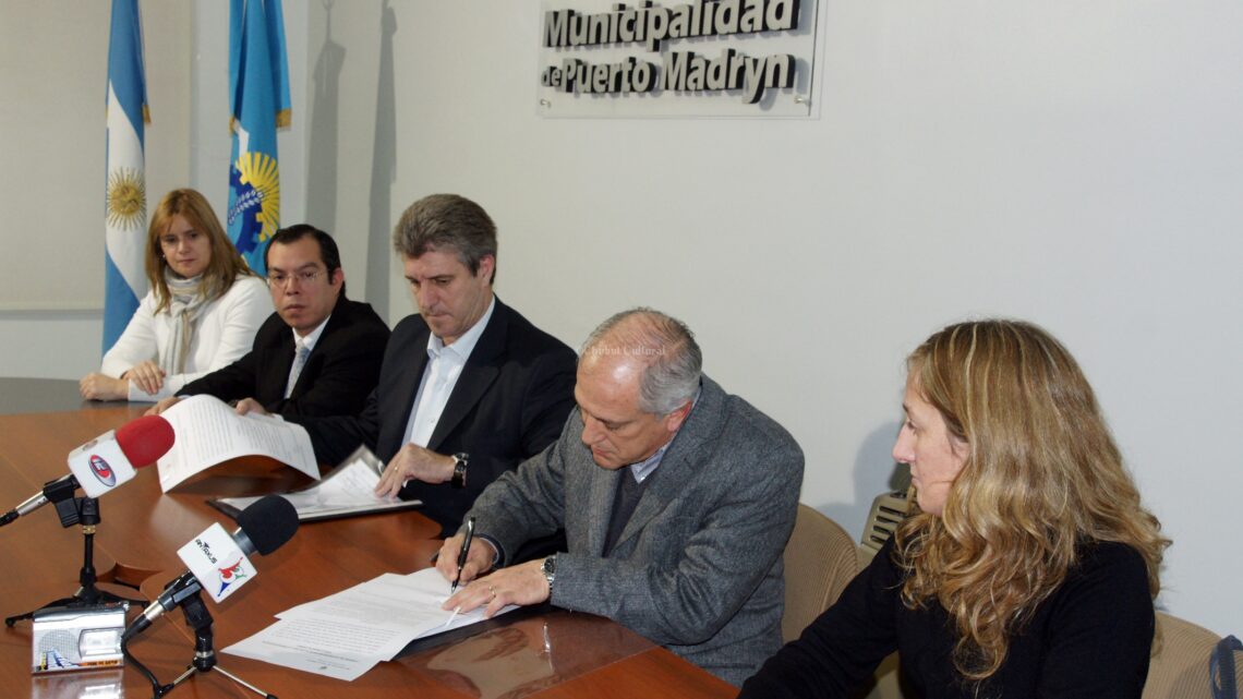 El Teatro del Muelle, más cerca de su ampliación