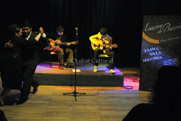 ESQUINA DE BARRIO: última función