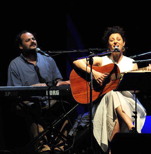 Carlos Aguirre y Francesca Ancarola en el CUPAVI