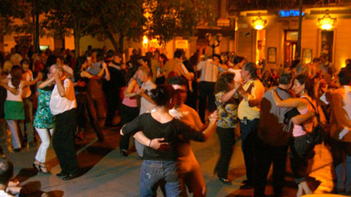 El grupo “Milonga del Golfo Azul” celebra tres años de pura milonga