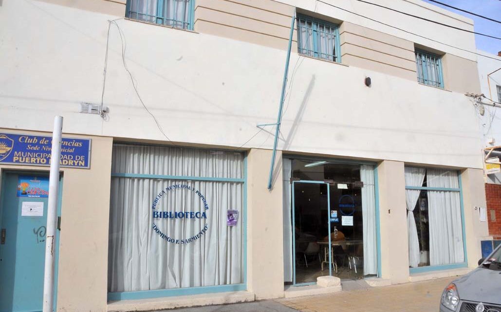 LA BIBLIOTECA MUNICIPAL CUMPLIÓ 76 AÑOS