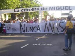 Adolescentes por la memoria