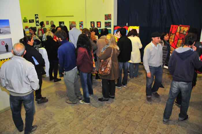 TERMINANDO CICLOS: VERANO PLANETA, GALLERY NIGTH