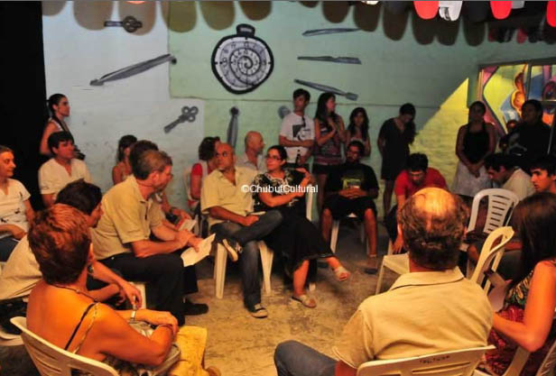 «Un día de fiesta para la poesía»