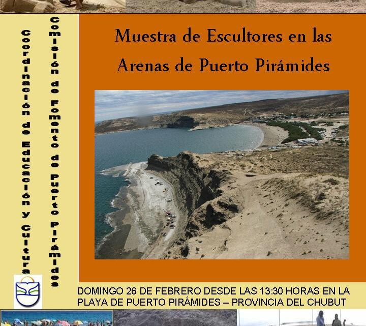Esculturas en las arenas de Pirámides