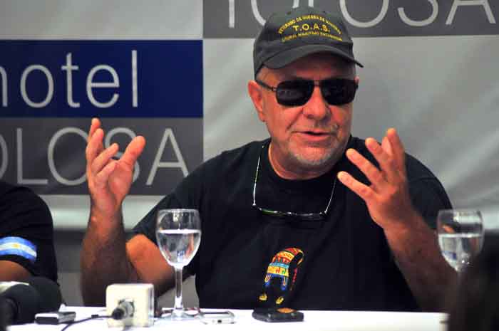 León Gieco: «Todo mi corazón y todas mis canciones por ellos»