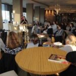 CHARLA LITERARIA EL DOMINGO 6