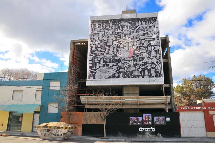 Gigantografía de Emanuel Reyes