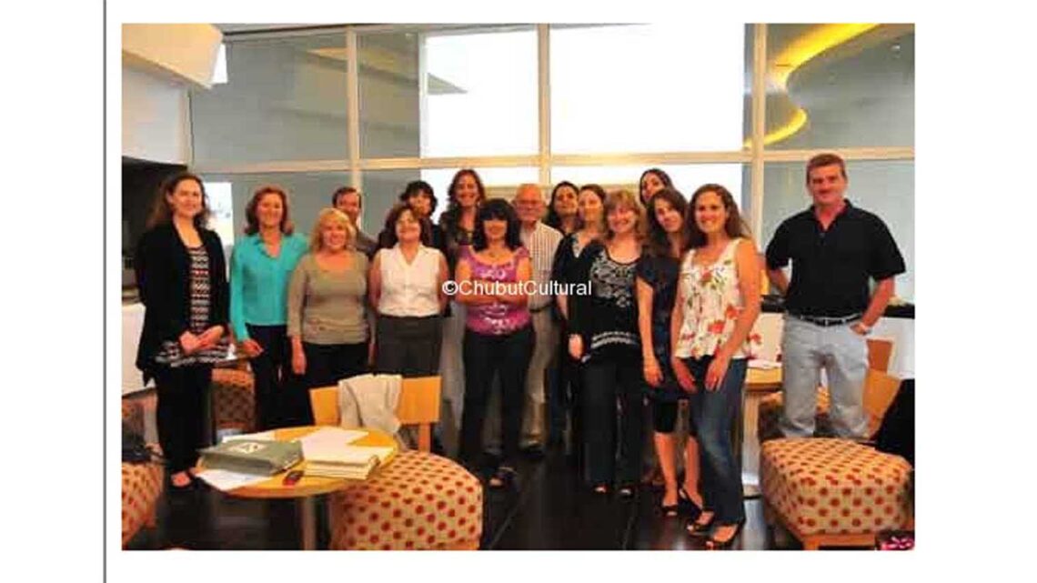 ULTIMA CHARLA LITERARIA CON SABORES DE NOVELA