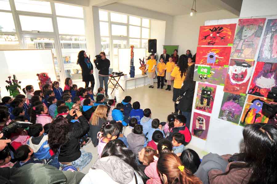 Se inauguró la muestra “Manos al Arte”