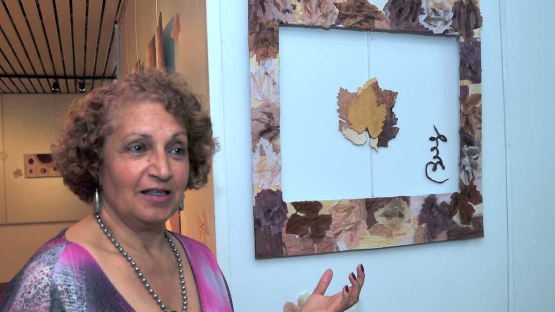 Beatriz Genchi  Inauguró  la muestra  “Luces de otoño para un viñedo”