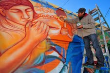 LA INTOLERANCIA ARRUINO EL MURAL DEL CENTRO CARACOL