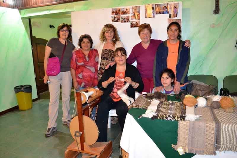 Exposición y presentación anual de  los talleres municipales