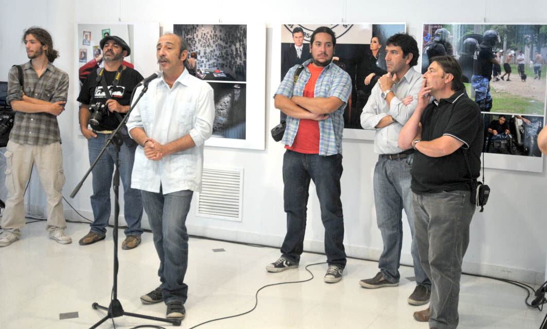 Arrancó la 24° Muestra Anual de Fotoperiodismo Argentino en la Municipalidad de Trelew