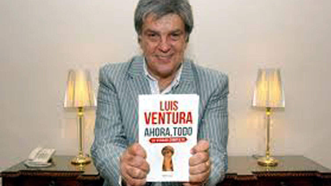 TODAS LAS INTIMIDADES DE LA  FARÁNDULA EN UN LIBRO