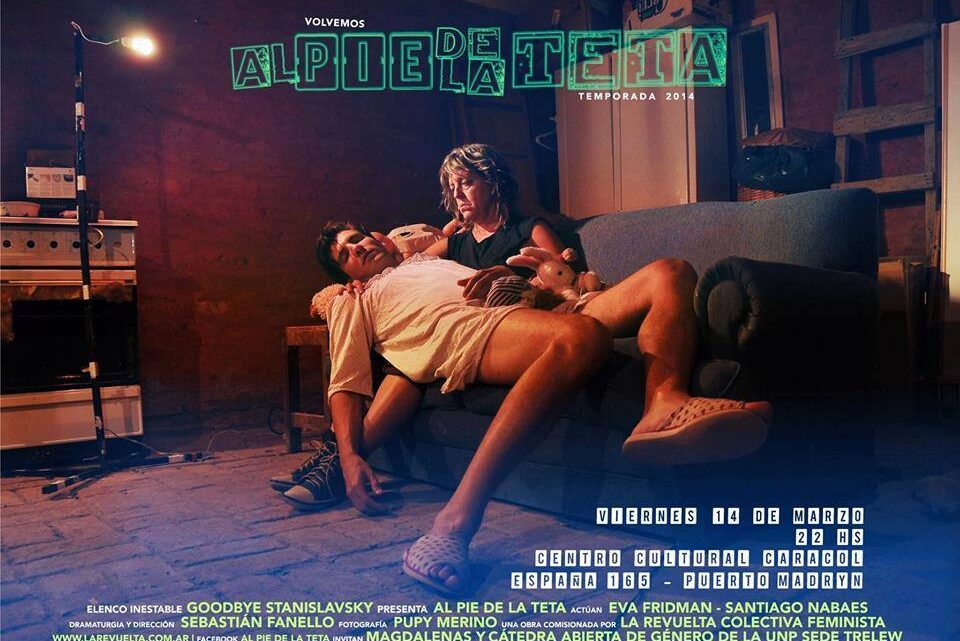 AL PIE DE LA TETA AL PIE DE LA TETA