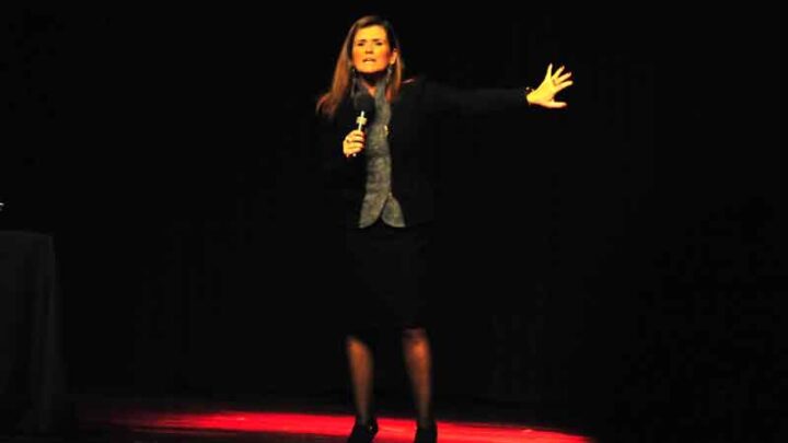 LLEGA PILAR SORDO CON» NO QUIERO CRECER»