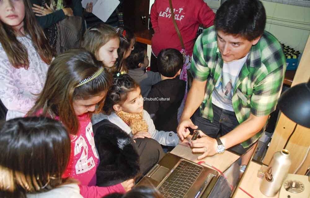 A CONOCER LA CIENCIA POR DENTRO: CENPAT ABIERTO