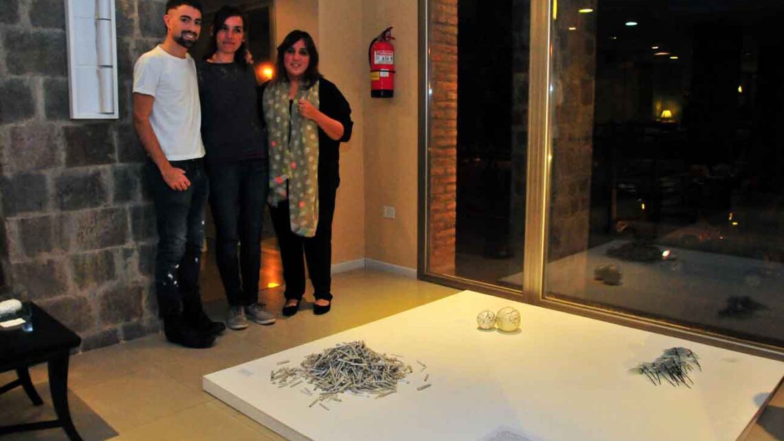 » MEMBRANA » MUESTRA COLECTIVA EN EL HOTEL AUSTRALIS YENE – HUE