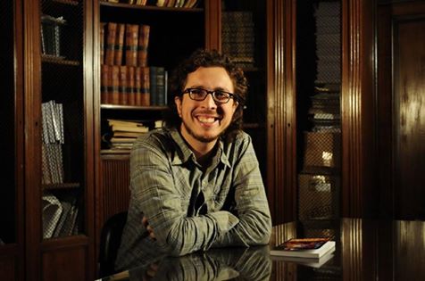 EL ESCRITOR LUCIANO SARACINO VISITARÁ PUERTO MADRYN