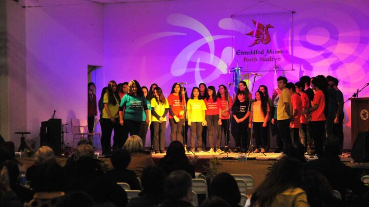 COMPETENCIA JOVENES Y ADULTOS EN EL EISTEDDFOD