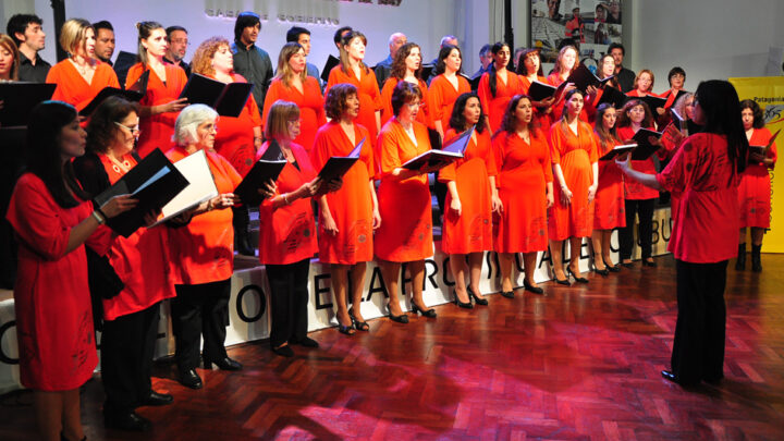 “ FONTANA ABIERTA “ A PURO CORO