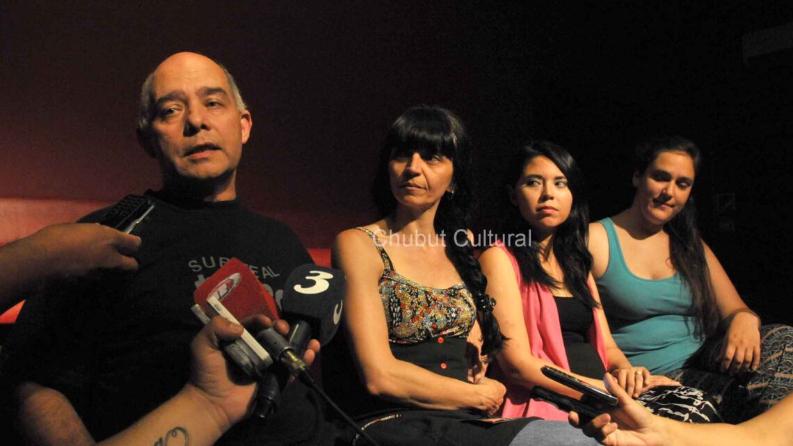 FESTEJAMOS 30 AÑOS DEL GALPON DE LA ESCALERA HACIENDO TEATRO