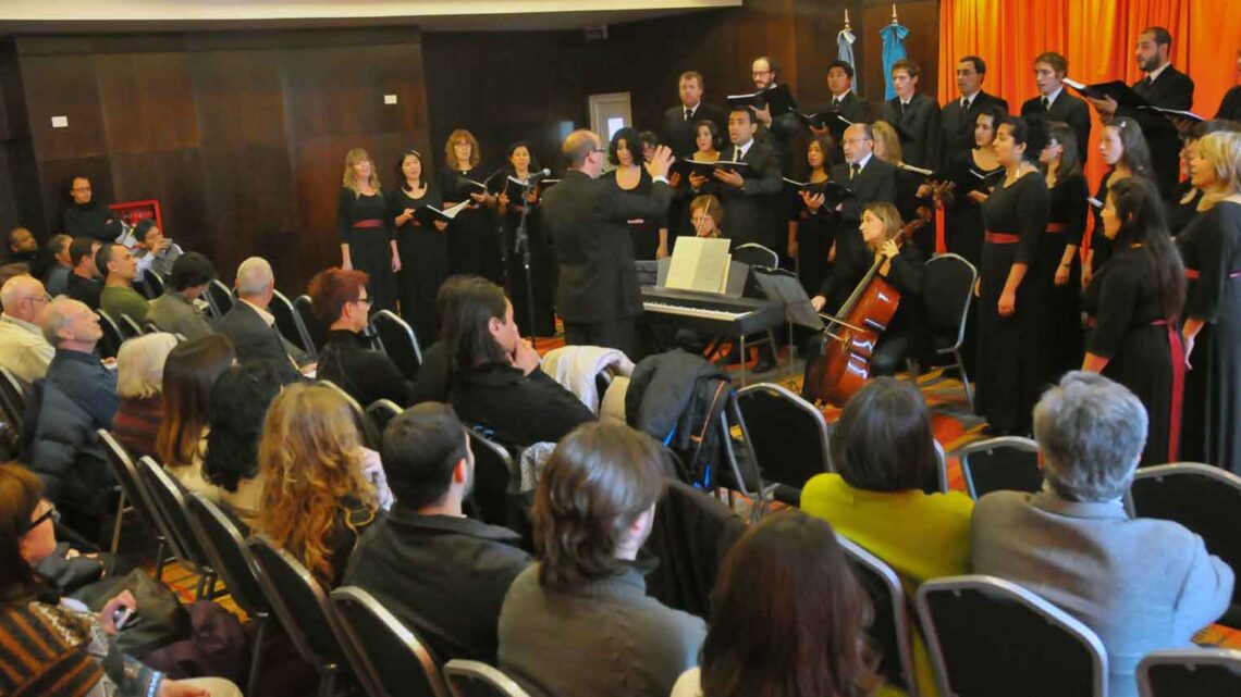 EL CORO ESTABLE MUNICIPAL INVITA A UN GRAN MATE BINGO