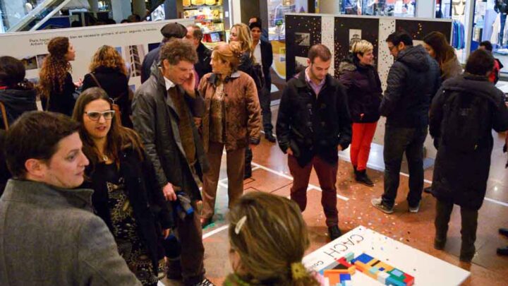 MUESTRA DE ARQUITECTOS EN EL PORTAL DE MADRYN