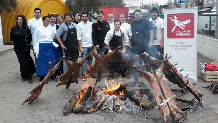 MADRYN AL PLATO SOLIDARIO 2015
