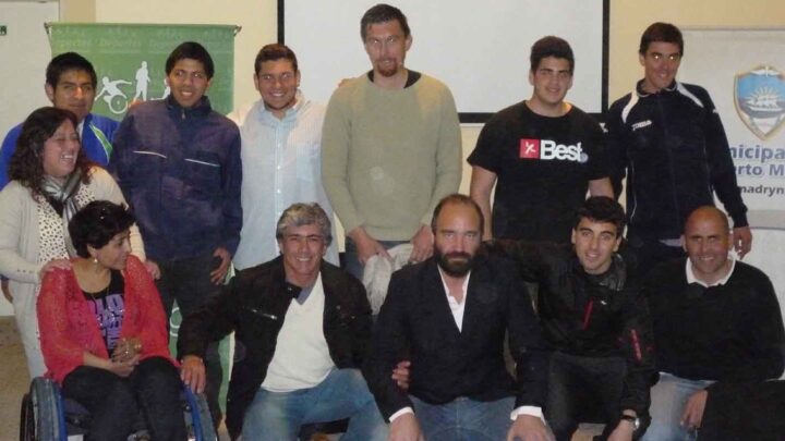 HISTORIAS DE DEPORTISTAS QUE AYUDAN A INSPIRARSE