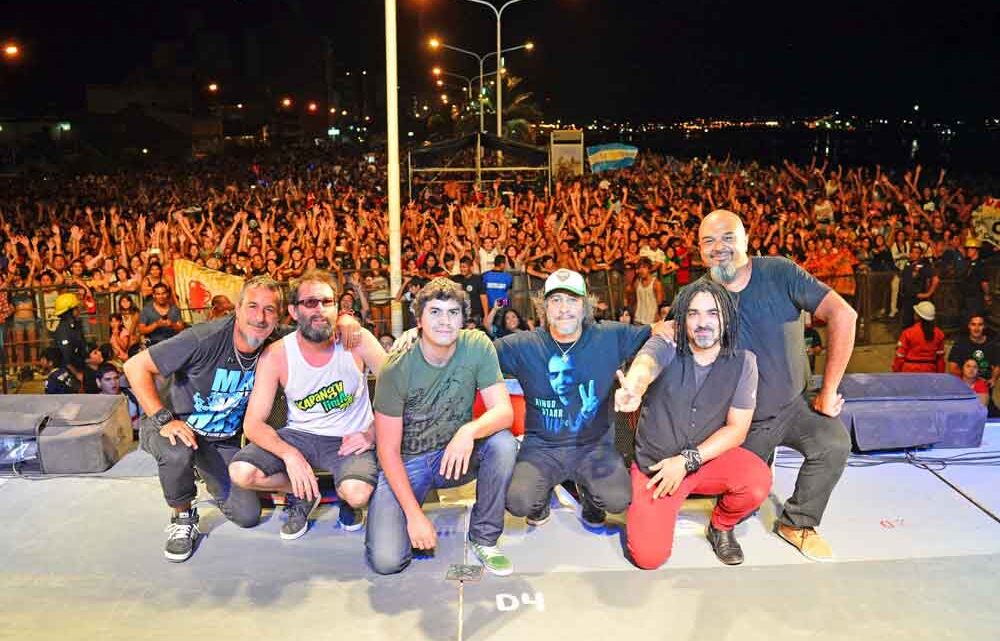 EN LA COSTA EL SHOW DE KAPANGA