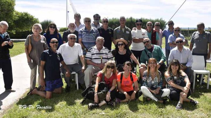 HOMENAJE A JULES ROSSI