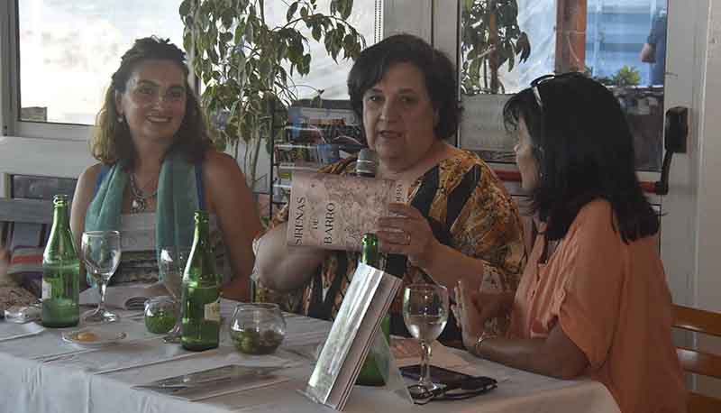 SE PRESENTO EN MADRYN “SIRENAS DE BARRO”