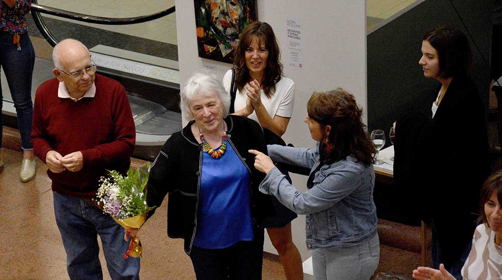 INAUGURÓ NORA KOZIURA “RETRATOS Y OTRAS PINTURAS”