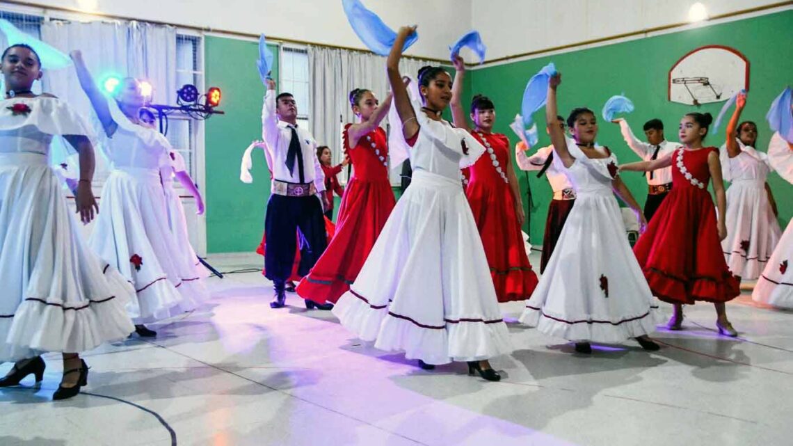 VACANTES DISPONIBLES EN DISTINTOS TALLERES CULTURALES