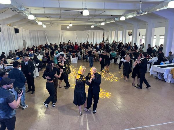 GRAN MARCO DE PÚBLICO EN LA PRELIMINAR DEL MUNDIAL DE TANGO BA 2024
