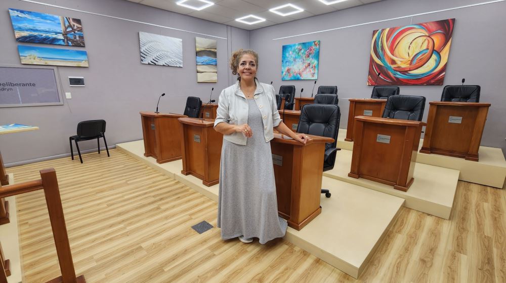 ARTE Y CULTURA – EXPONE- IVANA CARRIZO