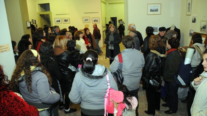 gallery night