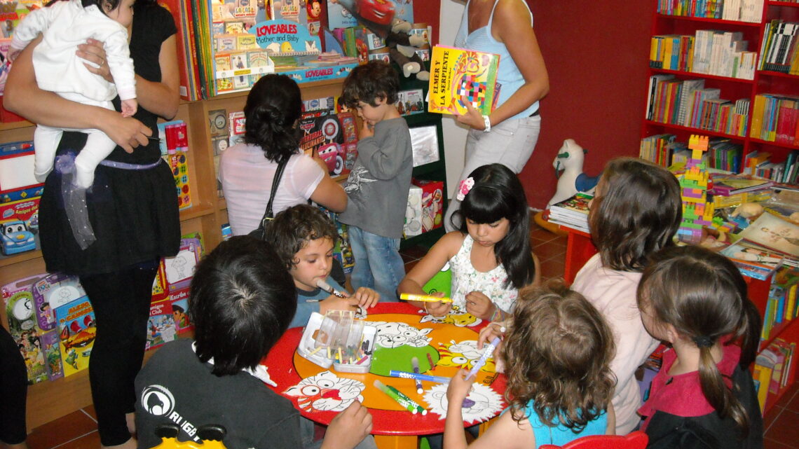 CUENTERETAS EN BOUTIQUE DEL LIBRO