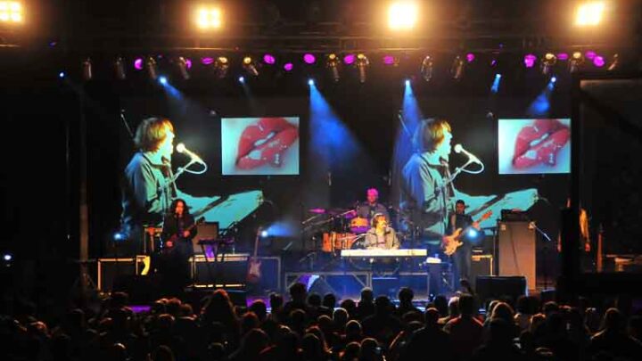 LERNER VOLVIO A CANTAR POR MALVINAS