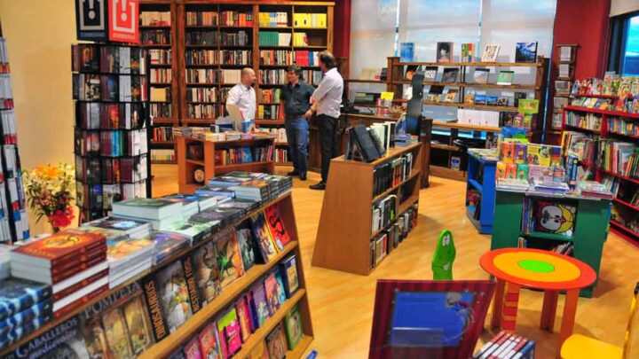 LA BOUTIQUE DEL LIBRO ABRIO OTRA PUERTA Y SE LLENÓ DE MAGIA