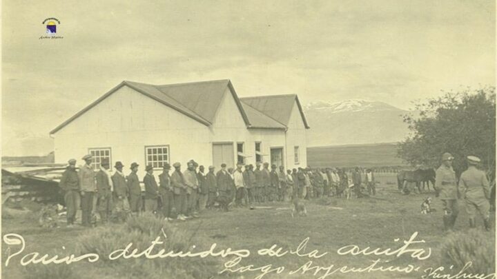 8 DE DICIEMBRE DIA DE LA RECORDACION DE LAS VICTIMAS DE LA HUELGA DE 1921
