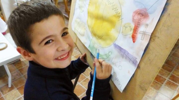 POR TODAS PARTES DEJAMOS ARTE EN EL PORTAL DE MADRYN