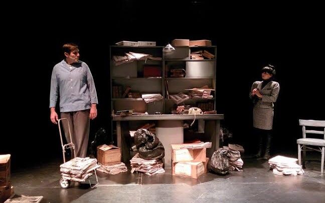 LA ESCUELA VA AL TEATRO EN TRELEW