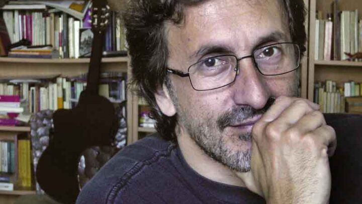 CHARLA ABIERTA CON ANTONIO SANTA ANA EN EL HOTEL PIRÉN