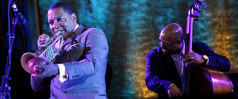 EFEMERIDES: 30 DE ABRIL DIA INTERNACIONAL DEL JAZZ